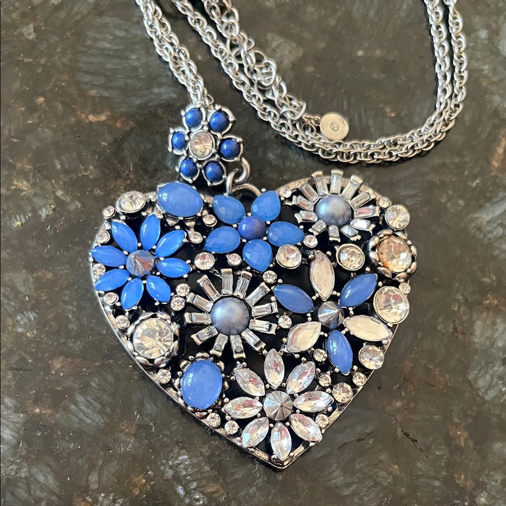 Cato Blue Rhinestone Heart Statement Necklace & Hoop Earrings Jewelry Set - Picture 2 of 6
